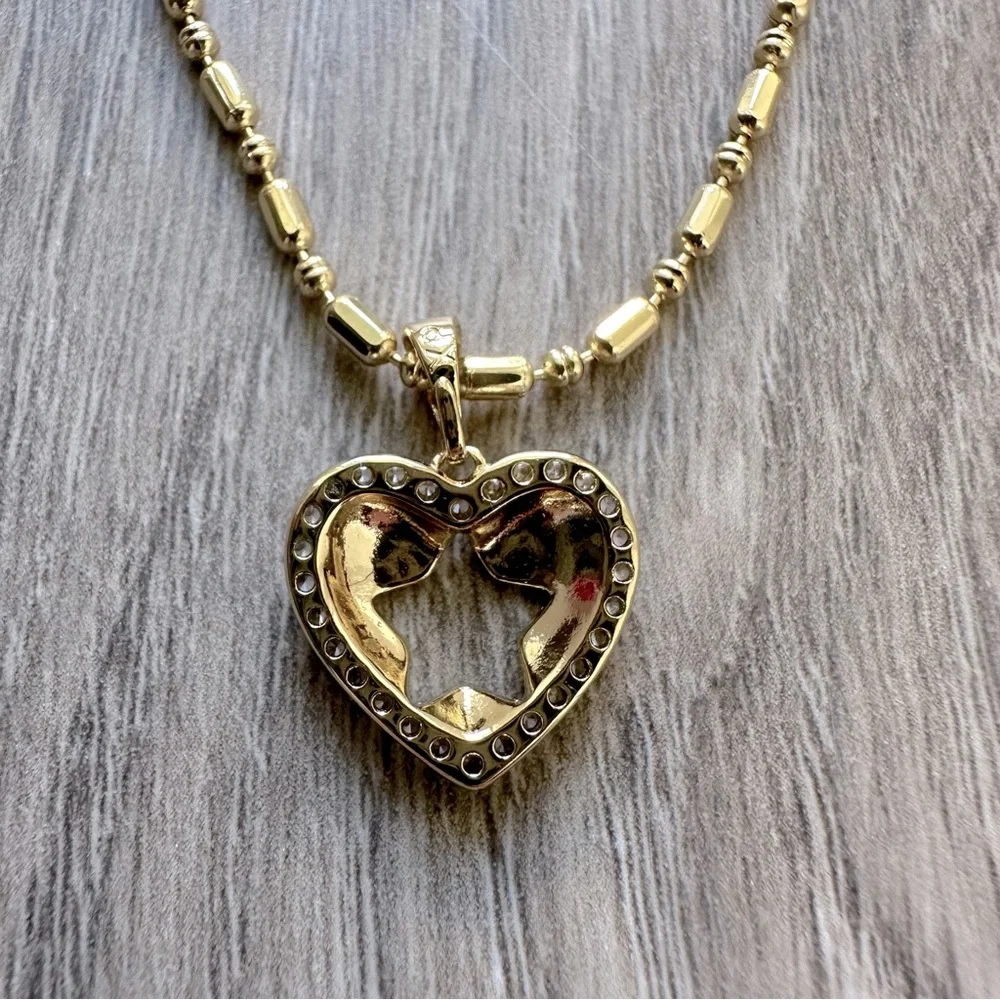 🆕 Gold-tone Heart Shape Pendant with Star Cutout on Gold-tone Chain Necklace